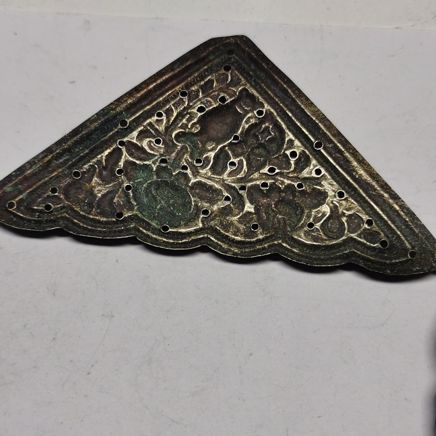 杂件专场90期 清代老银鎏金花纹边角花