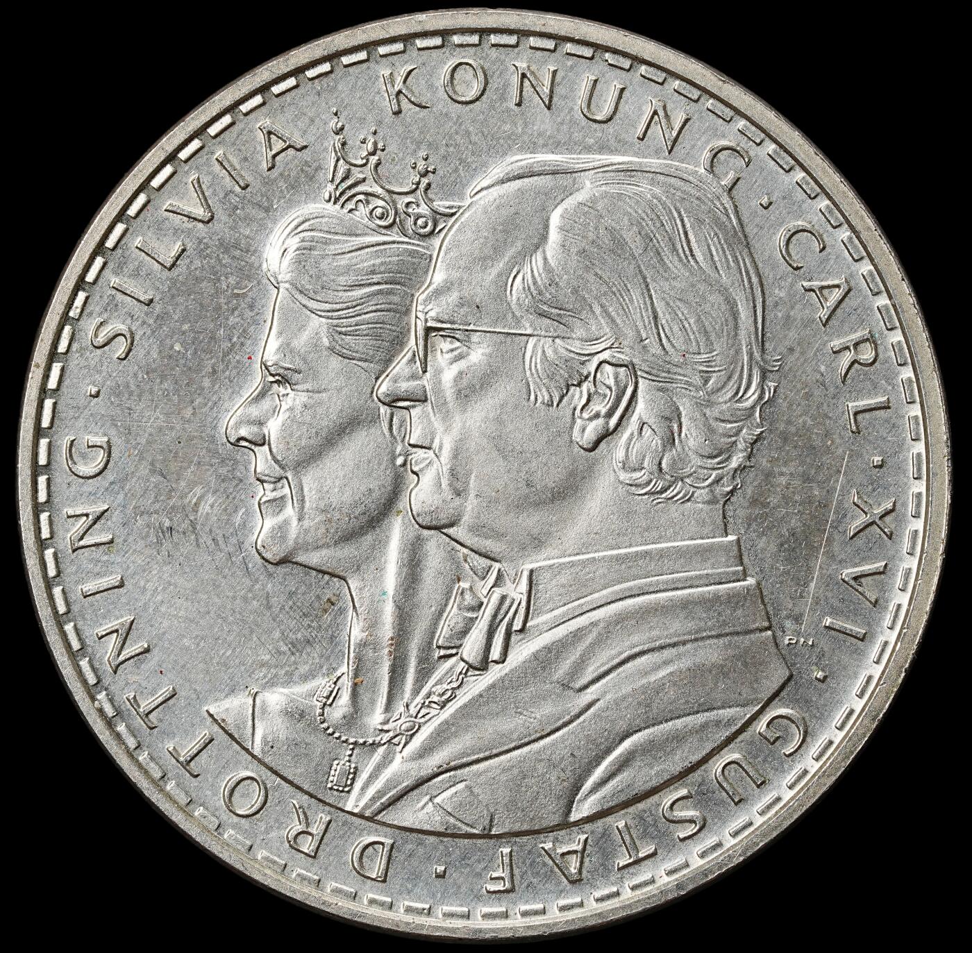 修遠堂世界钱币第九十九期 2001年瑞典卡尔十六世・古斯塔夫与西尔维娅王后银婚纪念200克朗银币 27.23g，925银