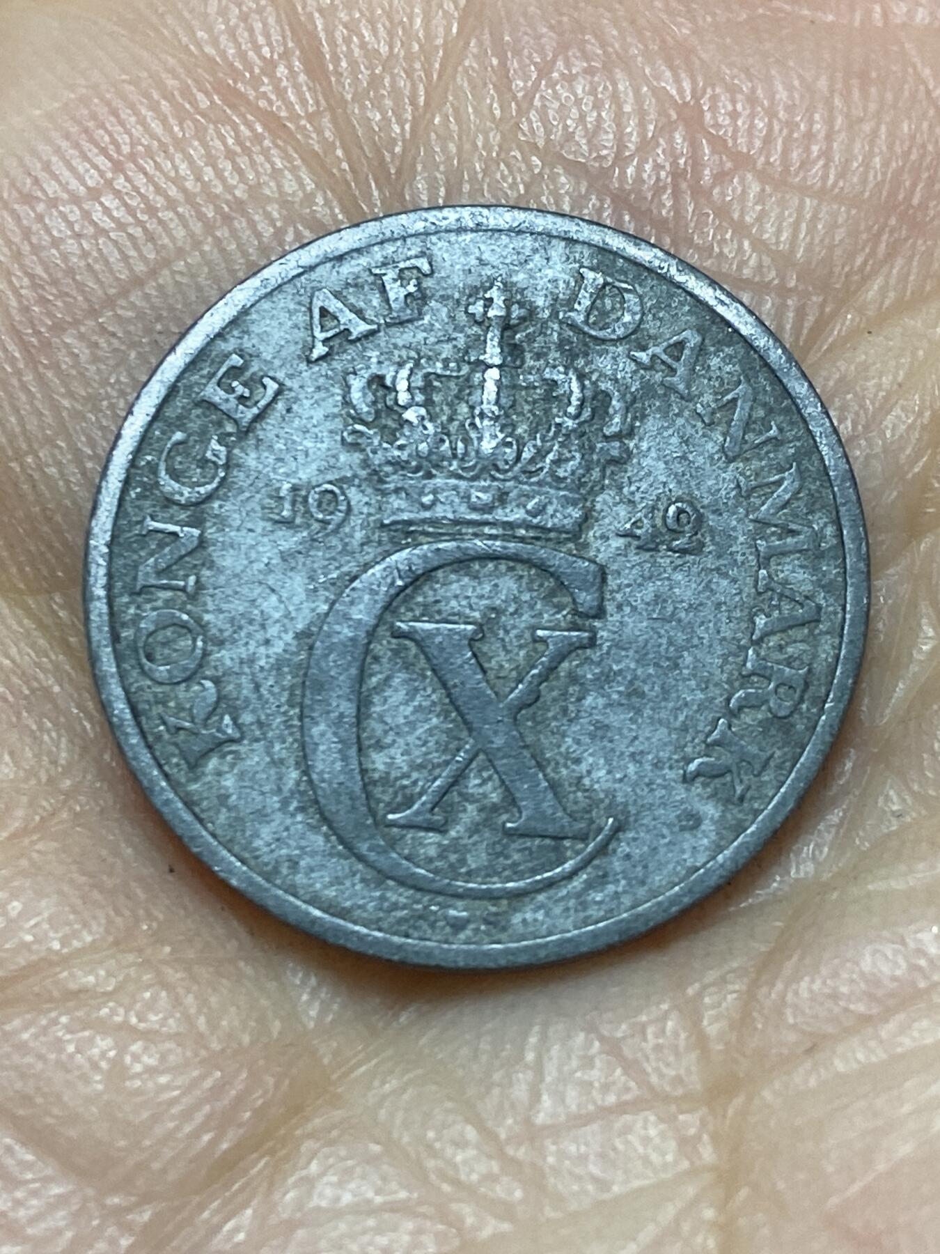 2025年第一百四十场(总第一百六十六场）外国好品散币场(免佣金) 丹麦🇩🇰1942年2欧尔(克里斯蒂安十世第八版首发年，二战德国占领时期，N; S版)