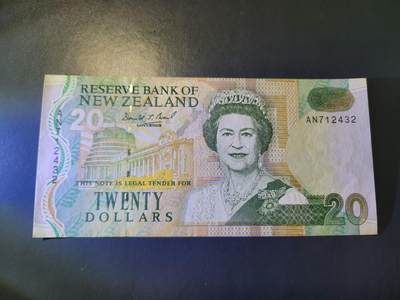 12月27号晚上8点 外国纸币自动截拍第77场 - 新西兰20几乎全新