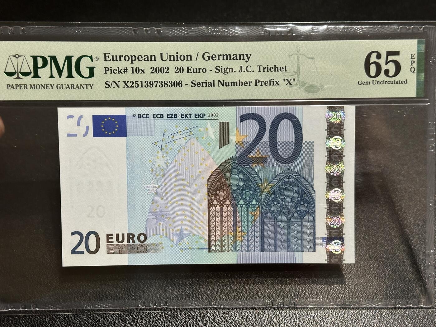 《外钞收藏家》第五百九十七期（年底收官场）（本平台长期征集拍品、欢迎藏友们联系合作）