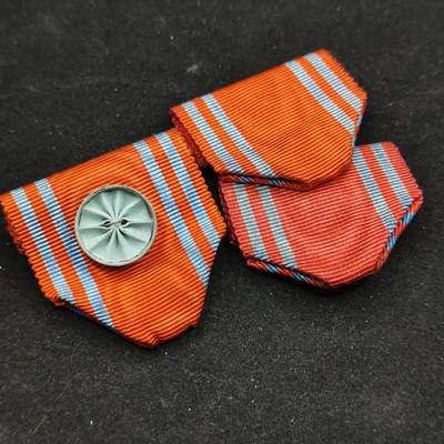 0元起拍勋章 第321期 咸鱼国勋章拍卖专场 12月28日（周日）下午6：00开始 - 赤十字绶带三个