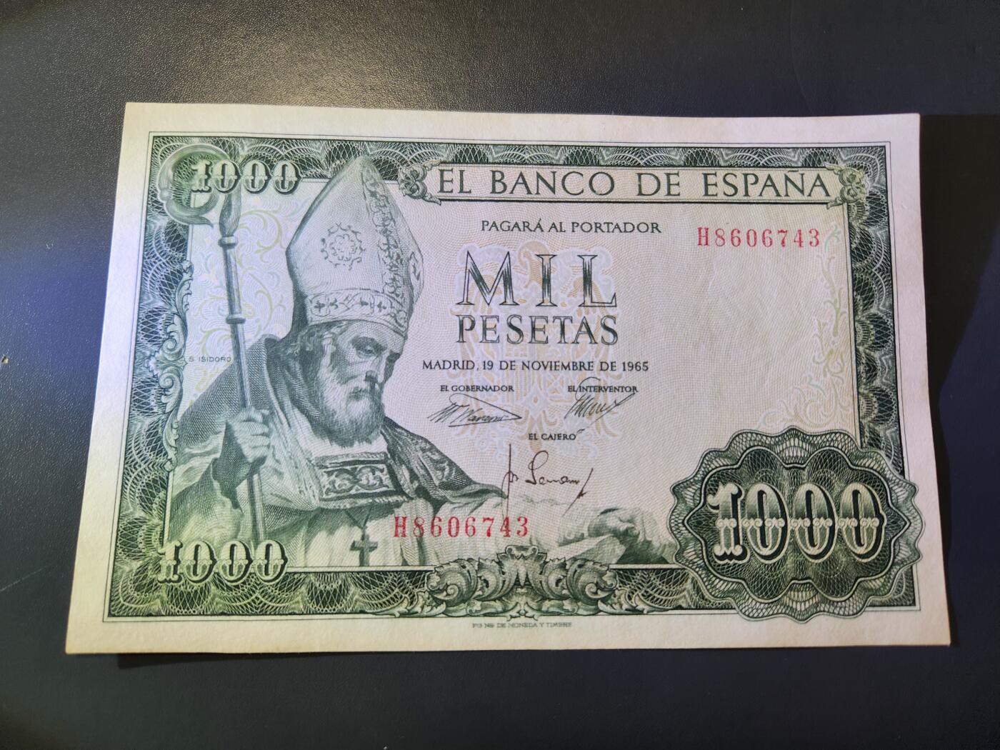 12月27号晚上8点 外国纸币自动截拍第77场