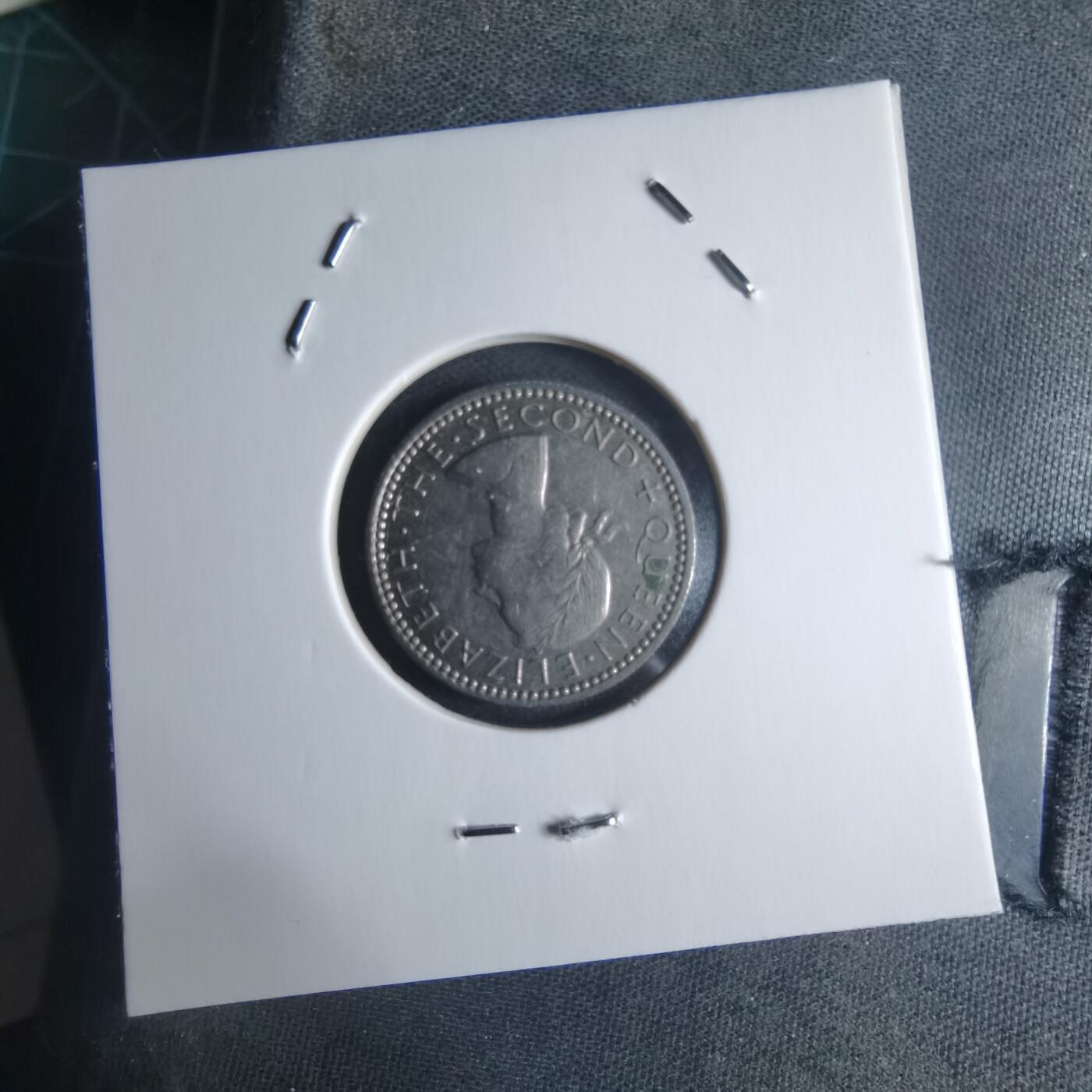 沼泽如烟--第946场 新西兰1964年6便士