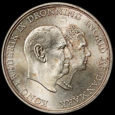 修遠堂世界钱币第九十九期 - 1960年丹麦国王银婚纪念5克朗银币 17g，含银80%