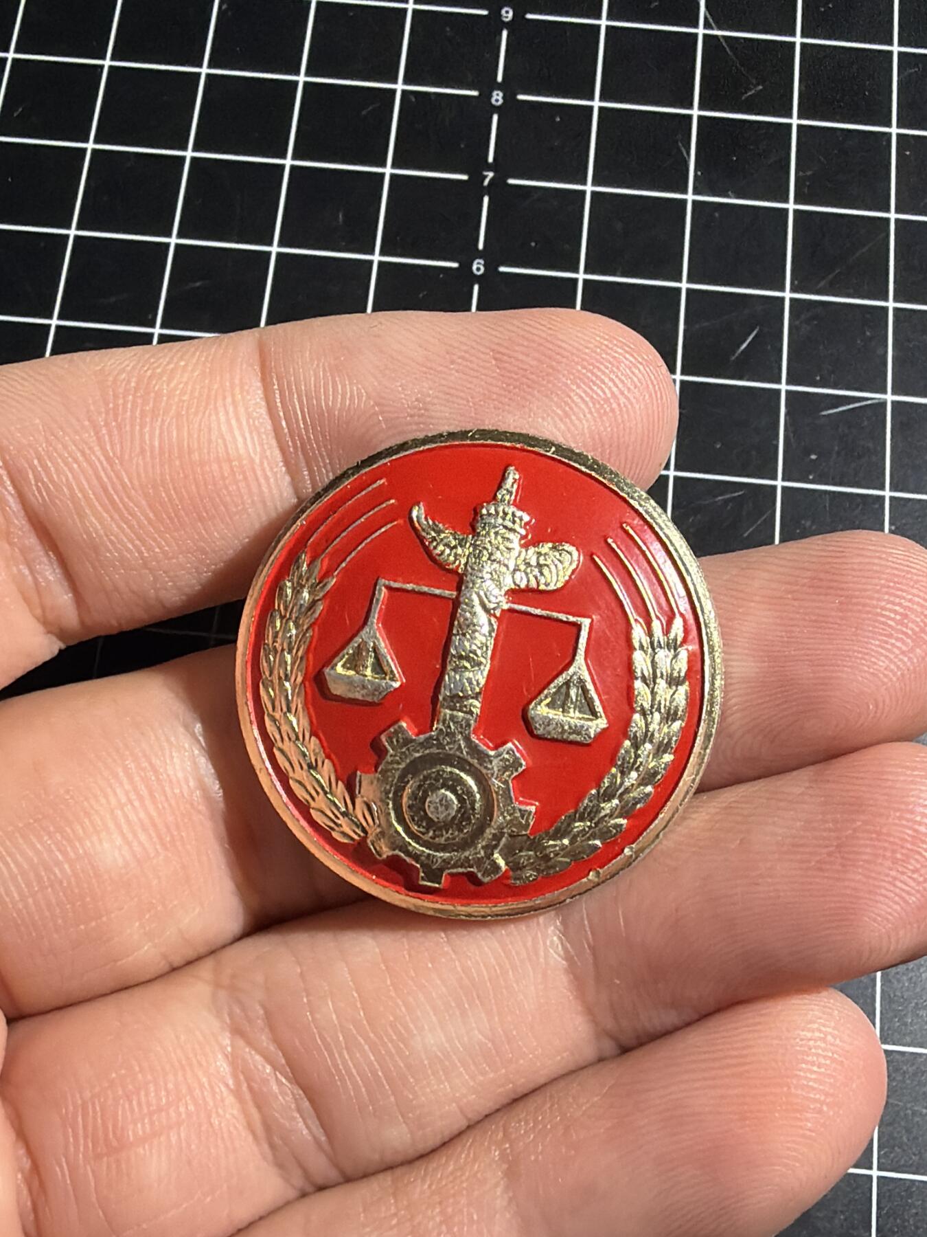 古冰库章牌勋赏收藏第49场拍卖 帽徽