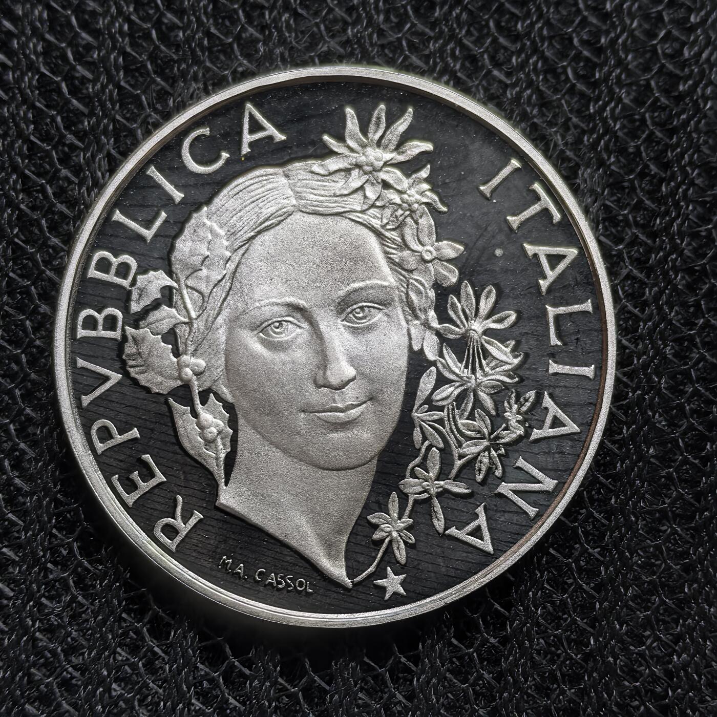 道一币馆币章第一百六十二场 原盒证 意大利1993年意大利的动植物保护500里拉精制银币 10000