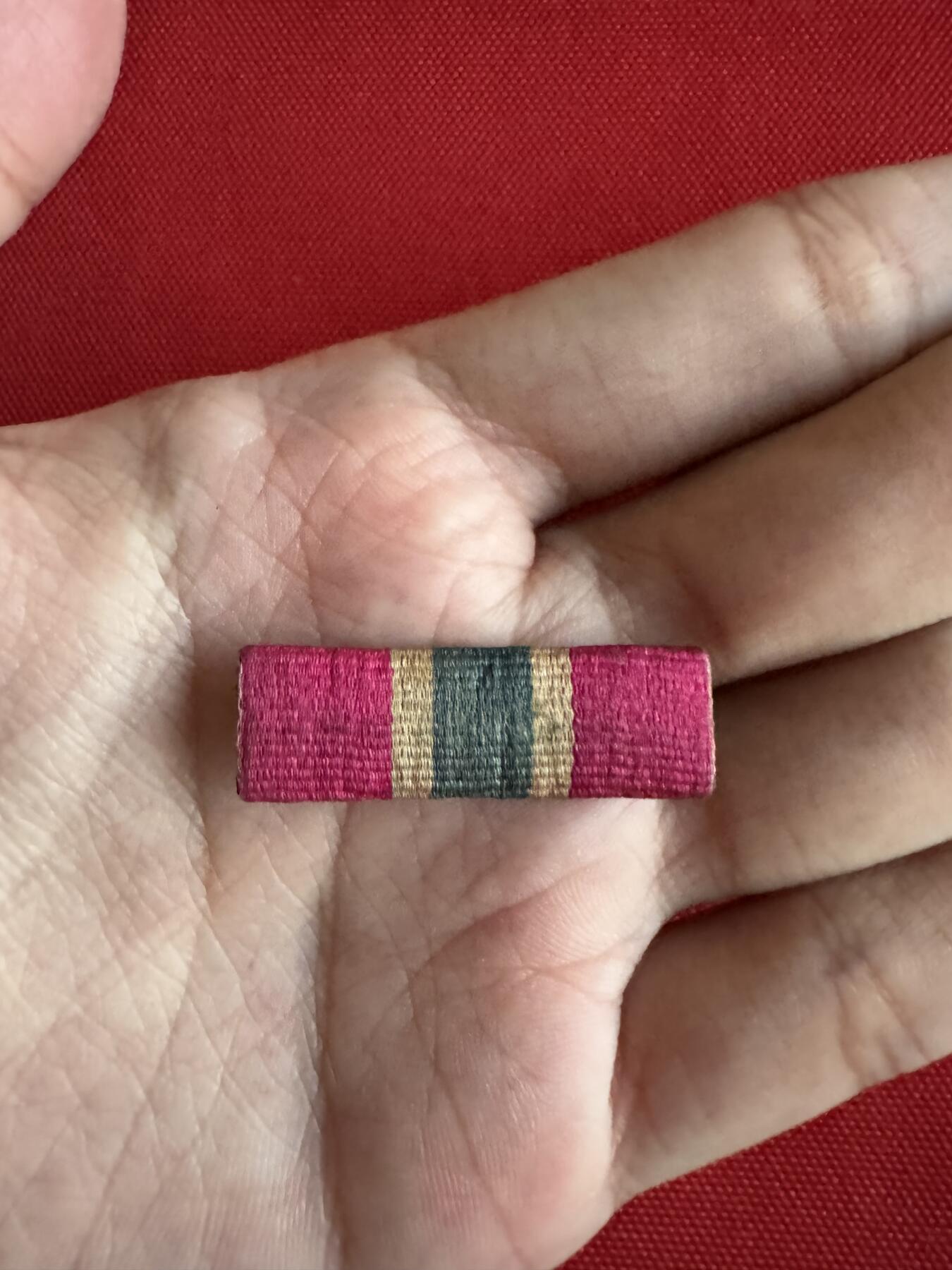 五哥徽章群   27号周六晚上八点4群联拍 略章