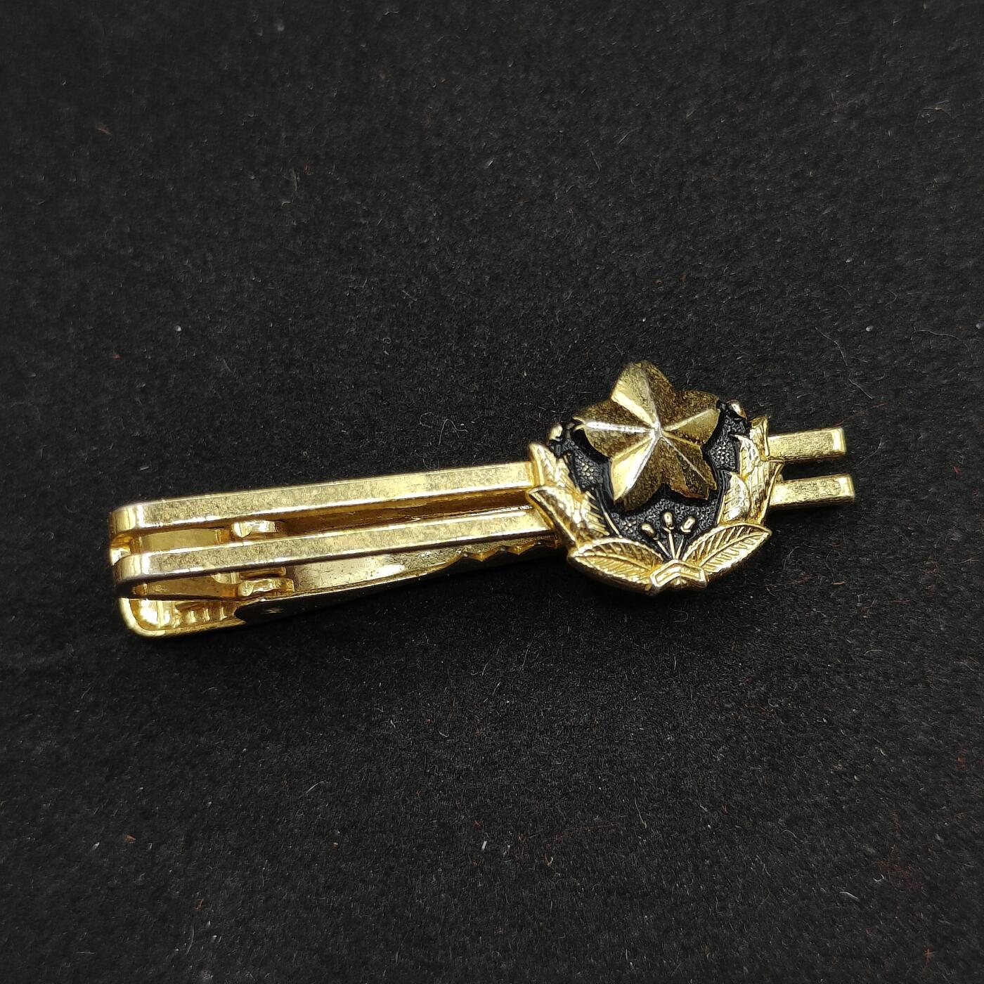 0元起拍勋章 第321期 咸鱼国勋章拍卖专场 12月28日（周日）下午6：00开始