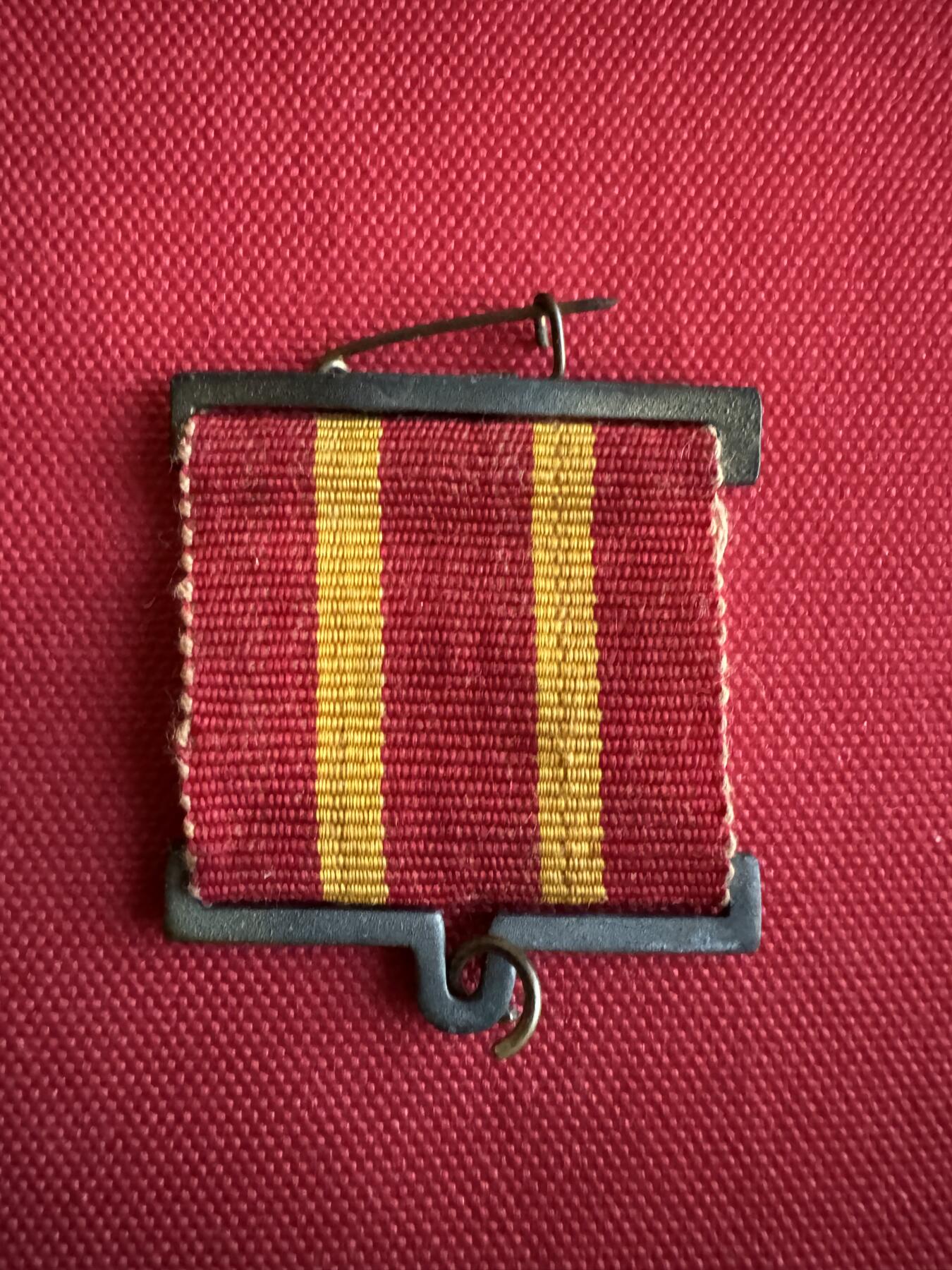 五哥徽章群   27号周六晚上八点4群联拍