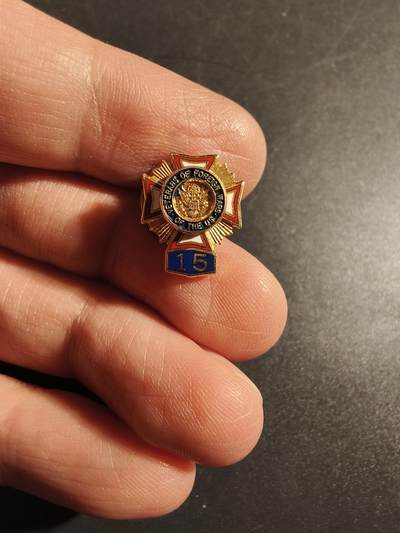 老王徽章第172期 - 美国海外部署老兵协会证章   带15年勋饰