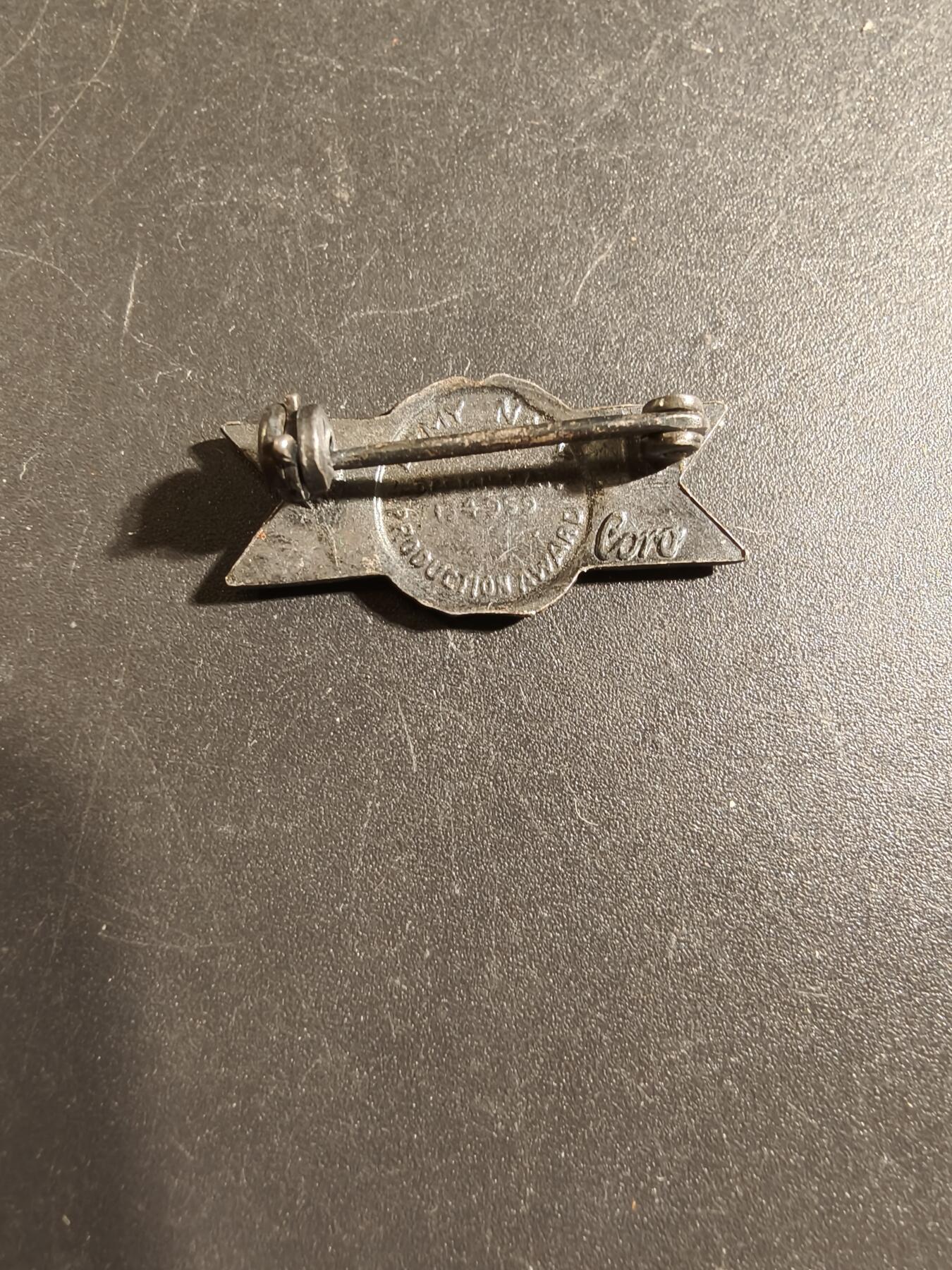 老王徽章第172期 美国二战优秀军事生产企业证章