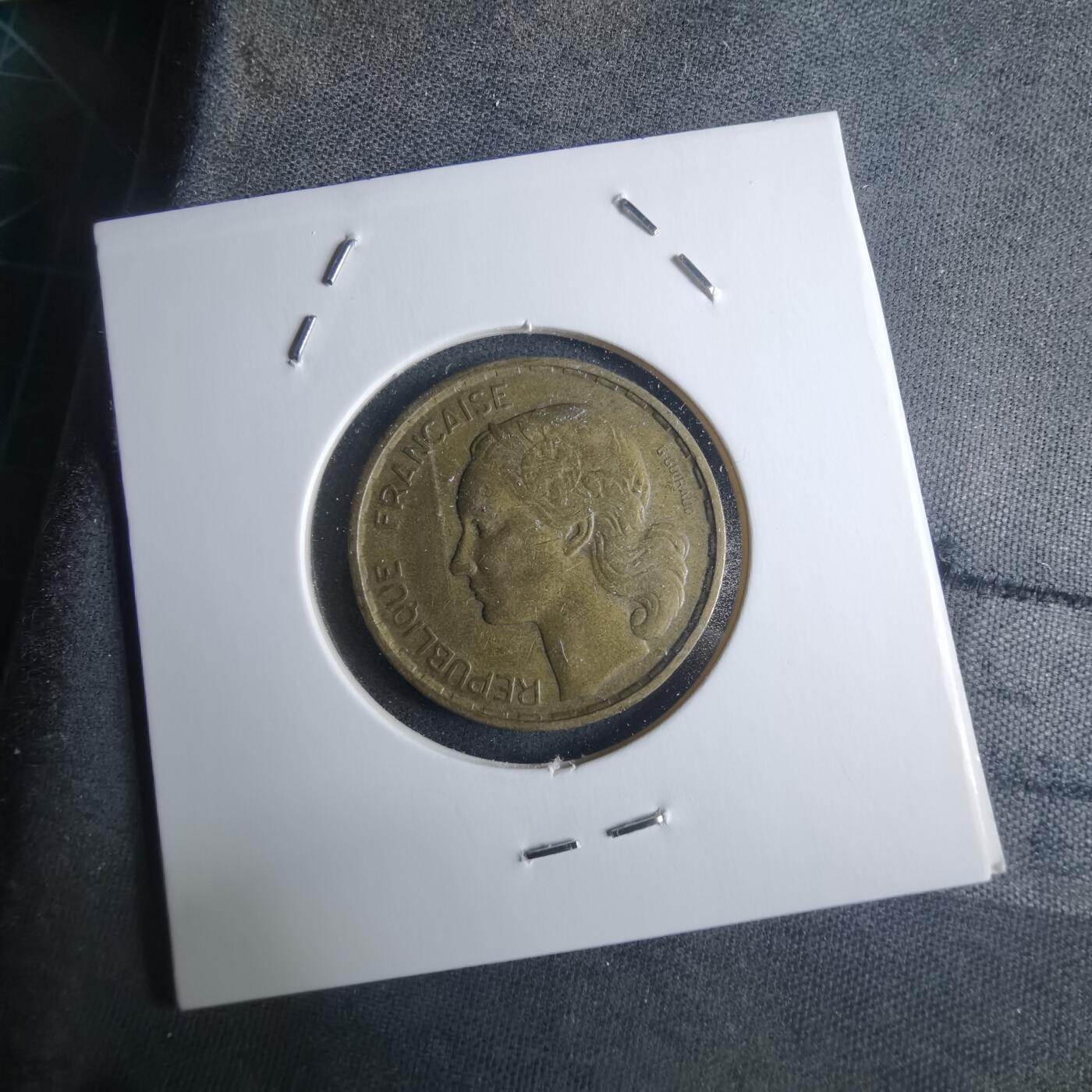 沼泽如烟--第946场 法国1952年20法郎