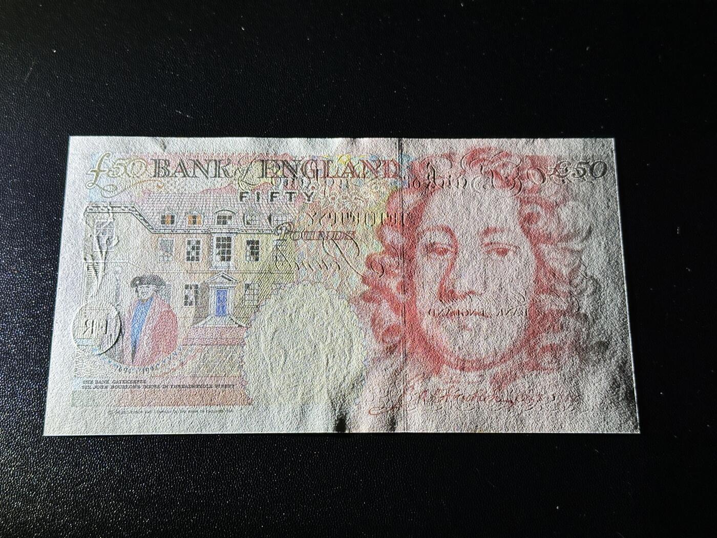 《外钞收藏家》第五百九十七期（年底收官场）（本平台长期征集拍品、欢迎藏友们联系合作）