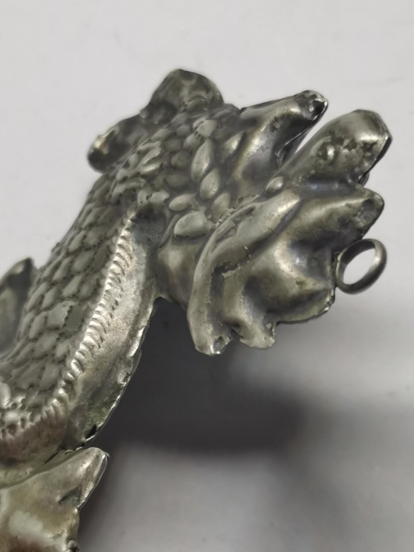 杂件专场90期 清代老银麒麟，双面工