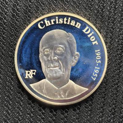 道一币馆币章第一百六十二场 - 原盒证 法国2007年知名品牌迪奥创始人逝世50周年10欧元精制银币