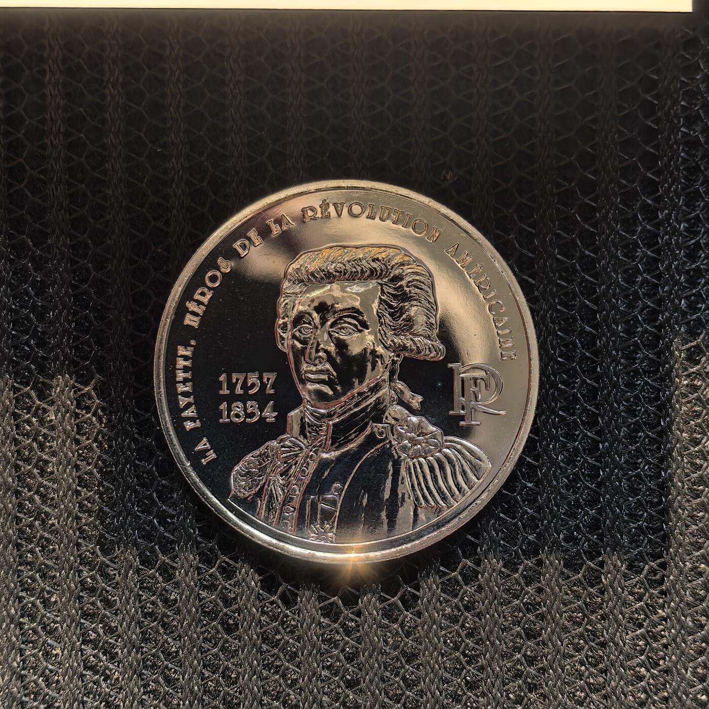 道一币馆币章第一百六十二场 原盒证 法国2007年拉法耶特将军逝世250周年1/4欧元银币 