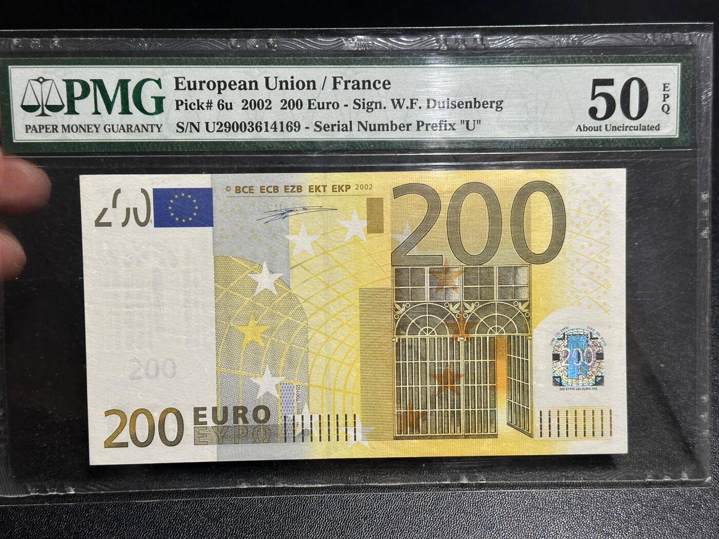 《外钞收藏家》第五百九十七期（年底收官场）（本平台长期征集拍品、欢迎藏友们联系合作）