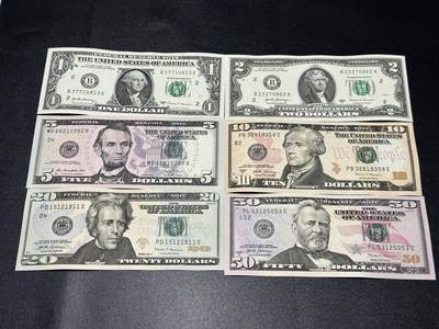 《外钞收藏家》第五百九十七期（年底收官场）（本平台长期征集拍品、欢迎藏友们联系合作） - 美国彩版1-50美元 六张一起 全新UNC 除了1和2美元其他都是无47