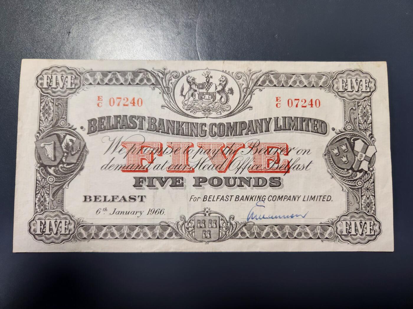 12月27号晚上8点 外国纸币自动截拍第77场 北爱尔兰 贝尔法斯特银行1966年5镑纸币 稀少