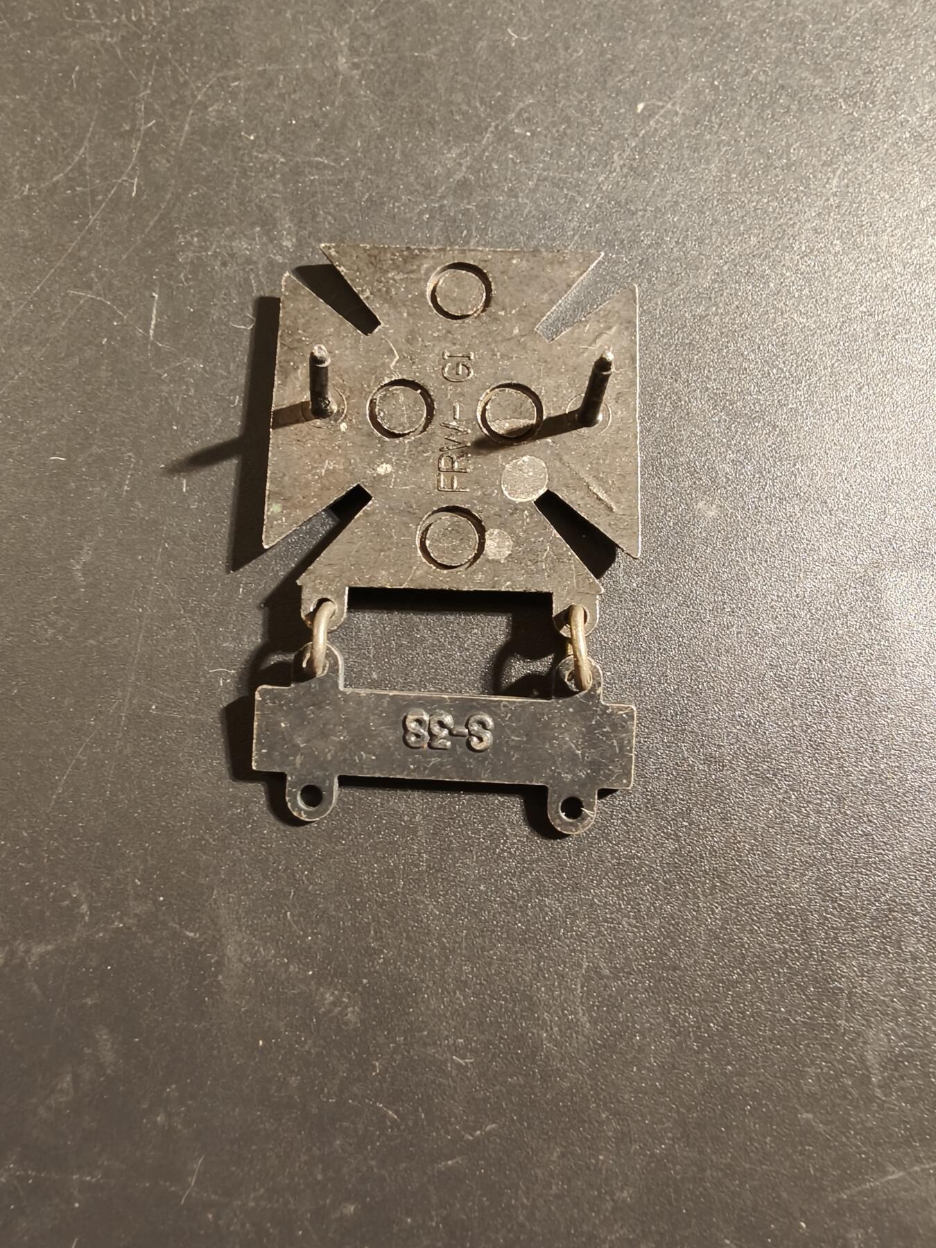 老王徽章第172期 美国步兵射手技能章    步枪勋条