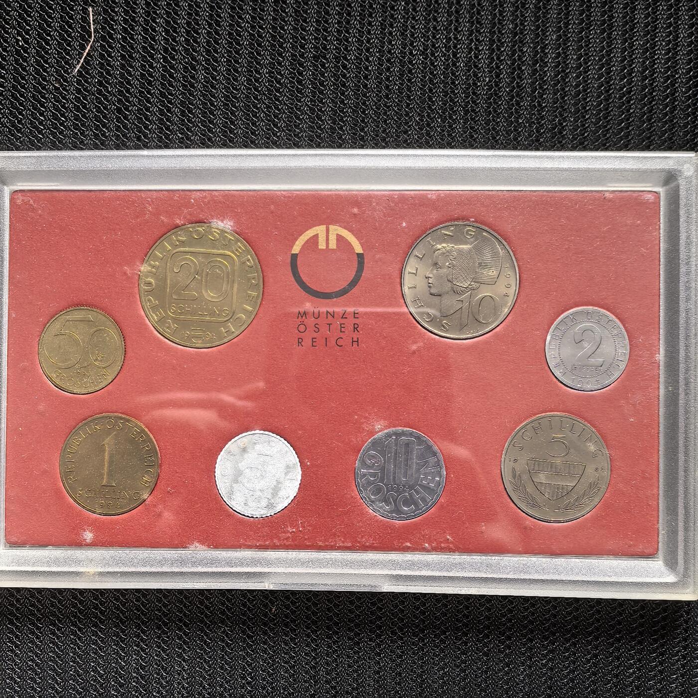 道一币馆币章第一百六十二场 原包装 奥地利1994年套币八枚