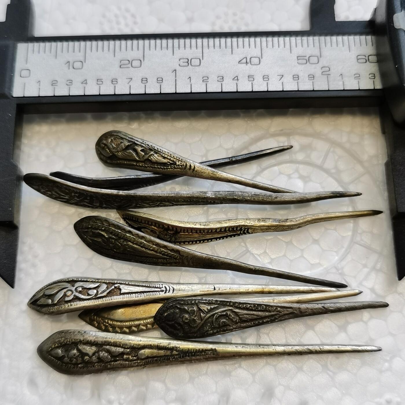 杂件专场90期 清代老银精美花纹发簪9支，清代最小支的发簪