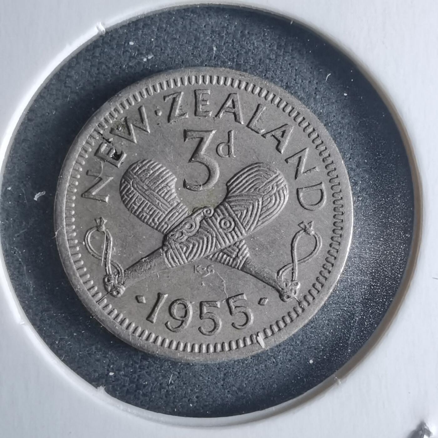 沼泽如烟--第946场 新西兰1955年3便士