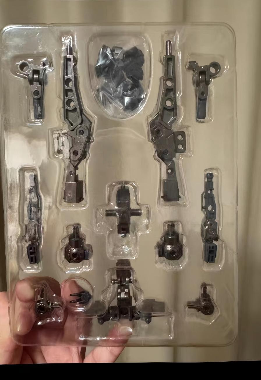 高达手办 初版带特典萝播动漫 白露空战型合金拼装模型