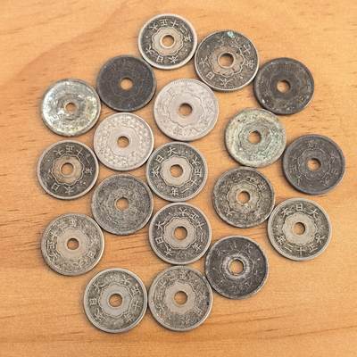 各国硬币第7期 无佣金 - 日本5钱19枚