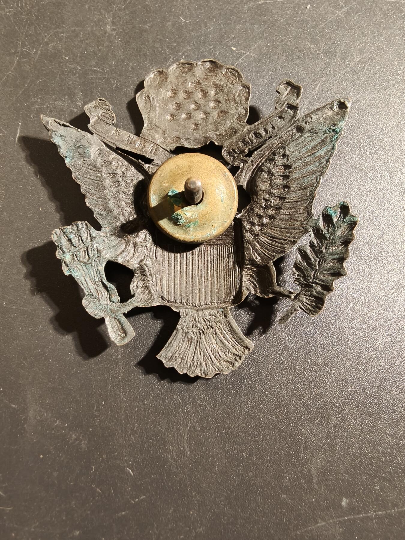 老王徽章第172期 美国空军大檐帽帽徽