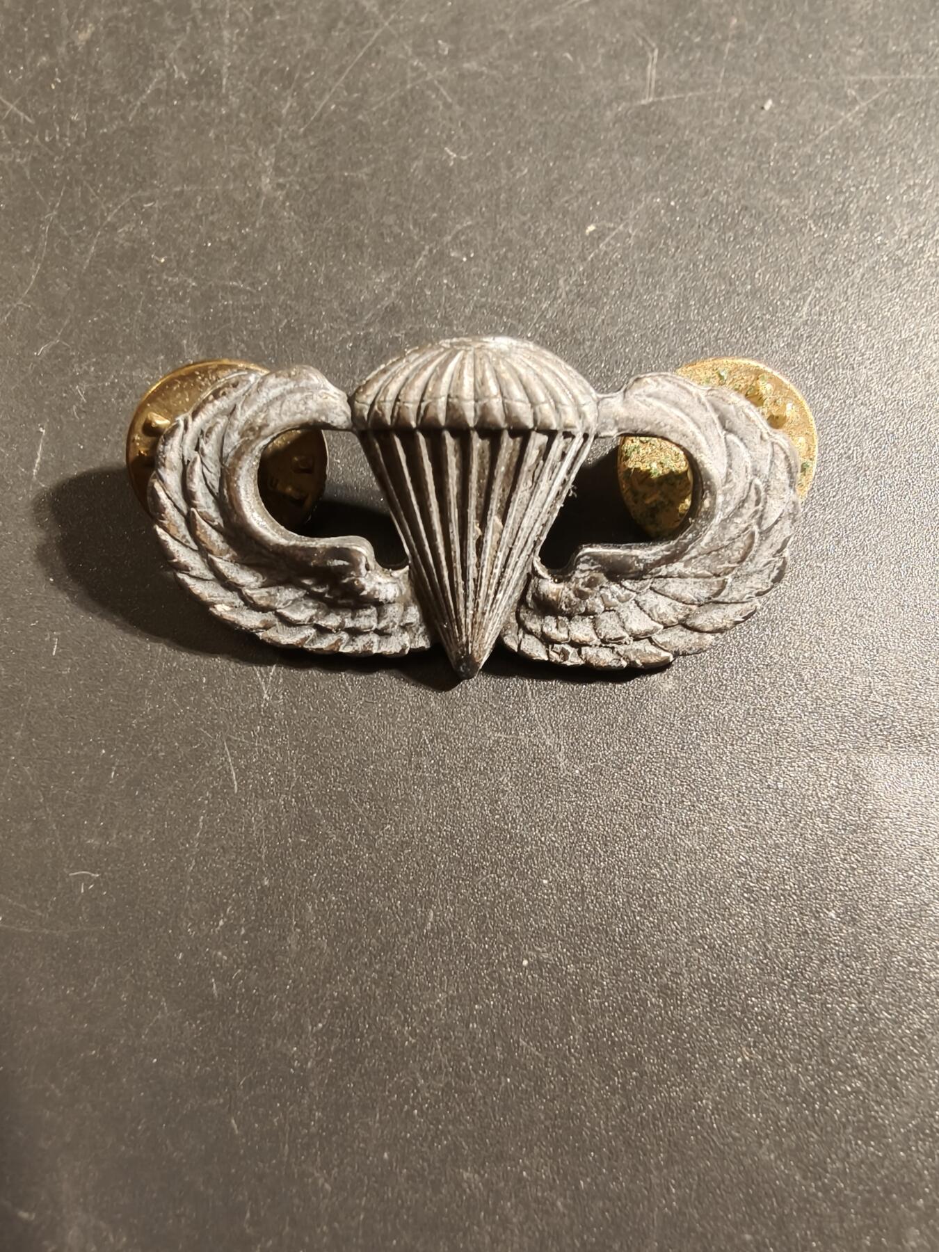 老王徽章第172期 美国空降兵技能章    带厂标