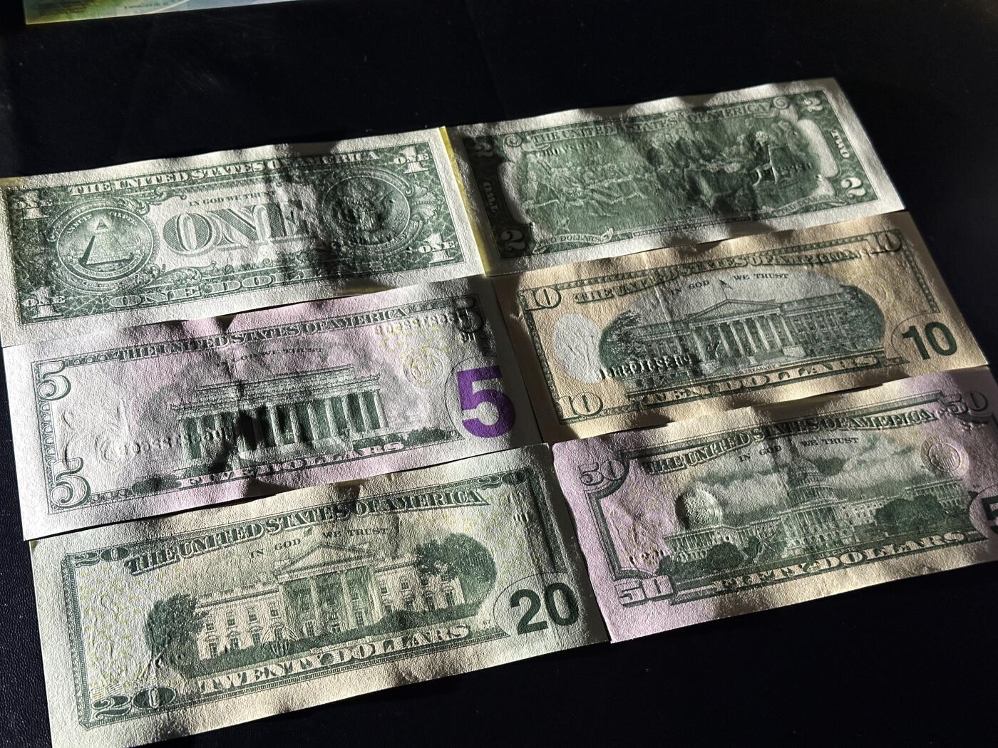 《外钞收藏家》第五百九十七期（年底收官场）（本平台长期征集拍品、欢迎藏友们联系合作） 美国彩版1-50美元 六张一起 全新UNC 除了1和2美元其他都是无47