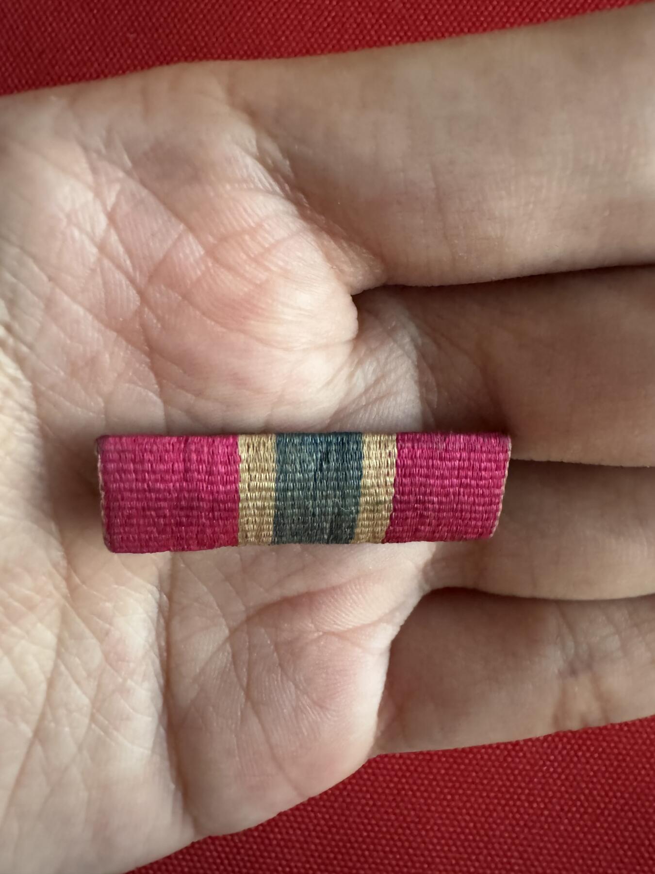 五哥徽章群   27号周六晚上八点4群联拍 略章