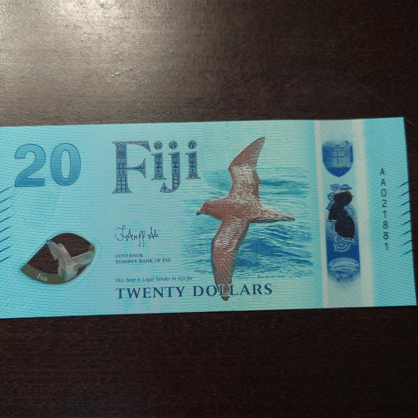 世界钱币～微拍第221期暨2025年第61期  最新货品（群里先挑剩）选购