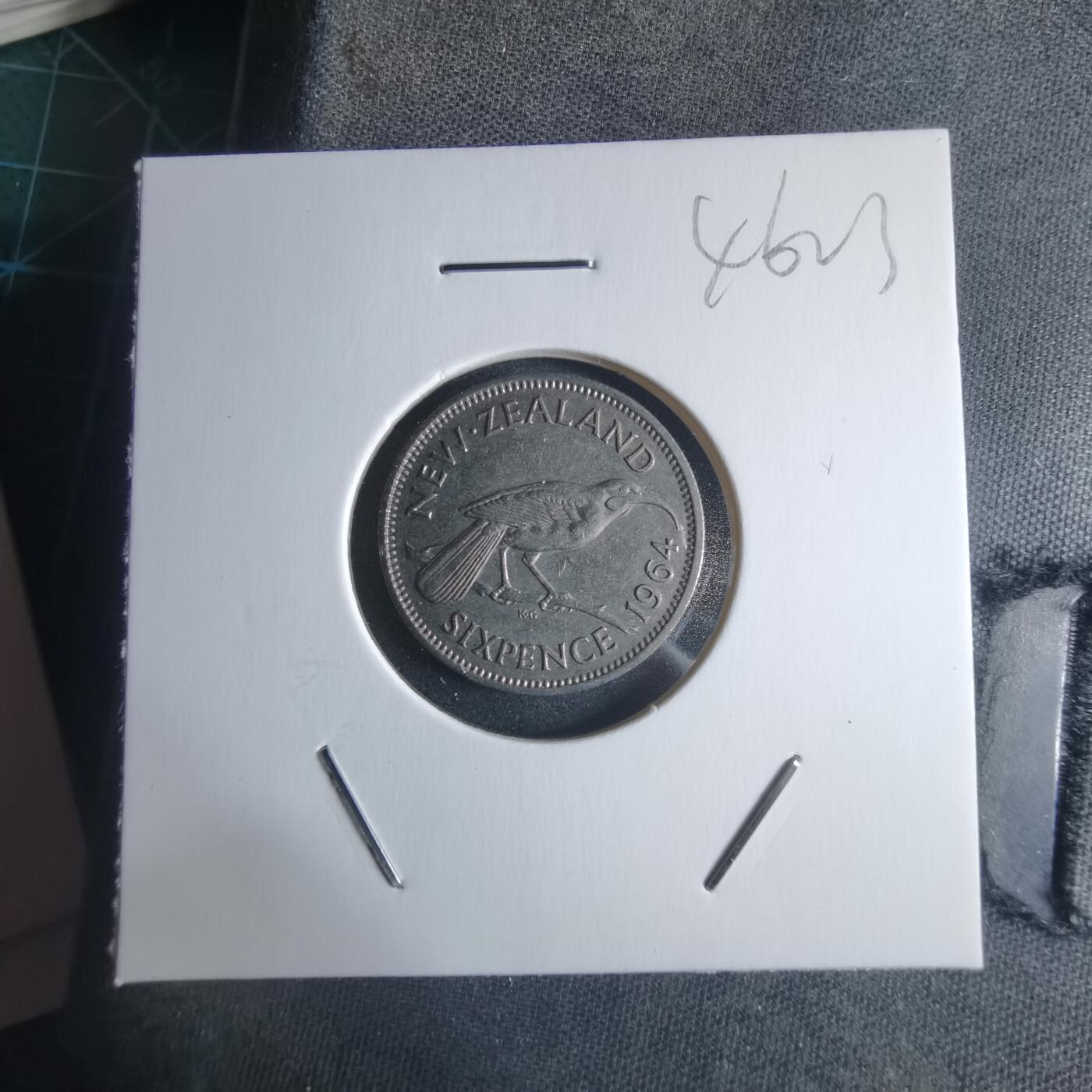 沼泽如烟--第946场 新西兰1964年6便士