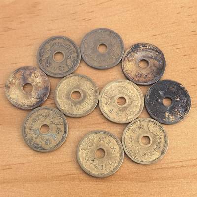 各国硬币第7期 无佣金 - 日本5钱10枚