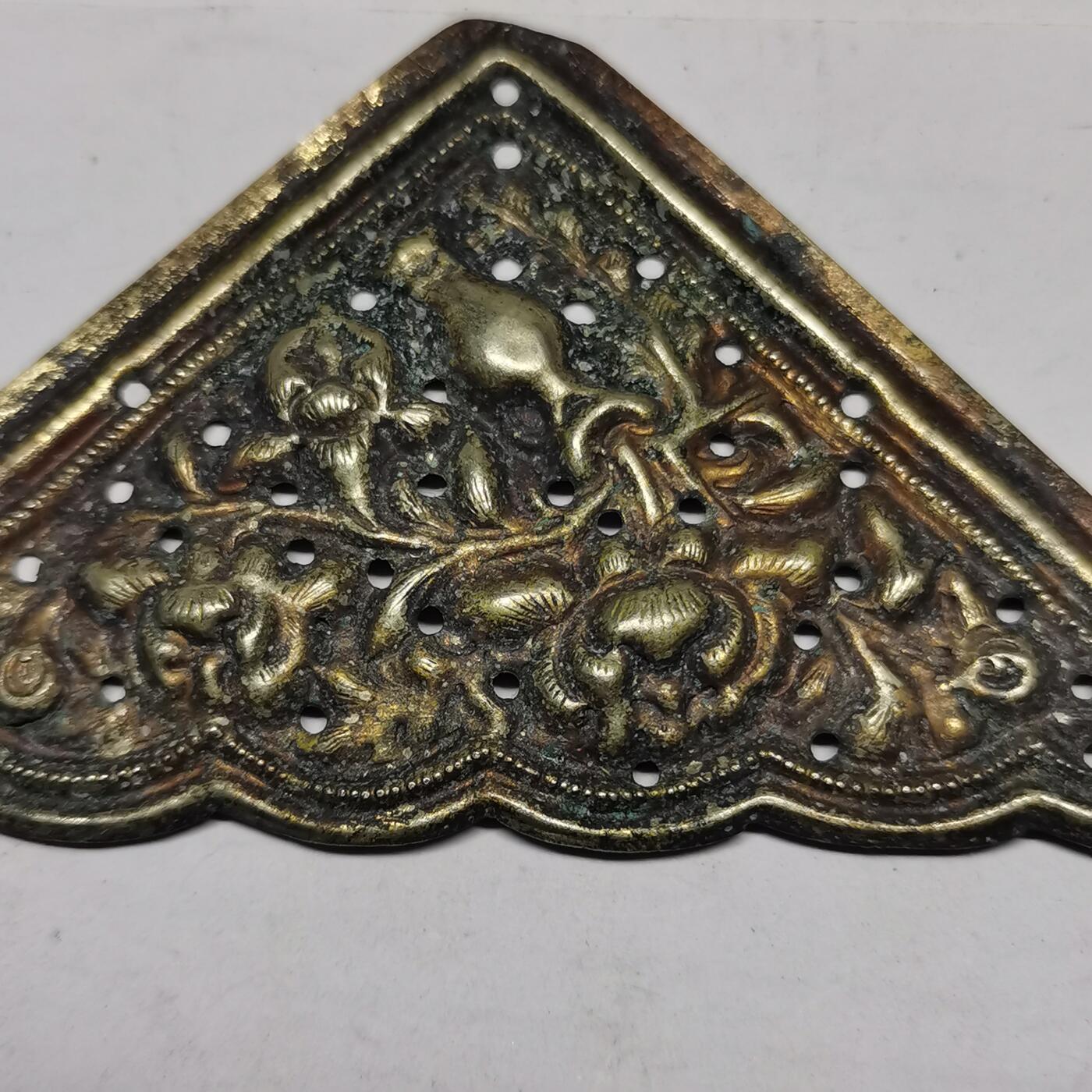 杂件专场90期 清代老银鎏金花纹边角花