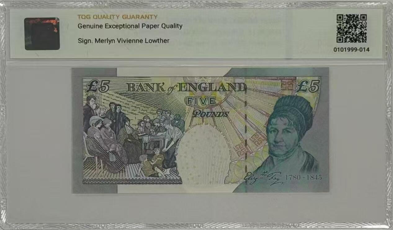《外钞收藏家》第五百九十七期（年底收官场）（本平台长期征集拍品、欢迎藏友们联系合作） 2002年英国E序列5镑 TQG评级67 再版该签名HA01首发冠