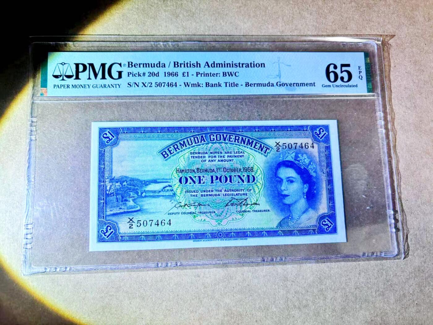 【Blue Auction】世界纸币精拍第768期——18级TOP拍卖/信誉/品质/专业/高效💫 百慕大 1966年1镑 BWC出品 大冠女王 PMG65EPQ 