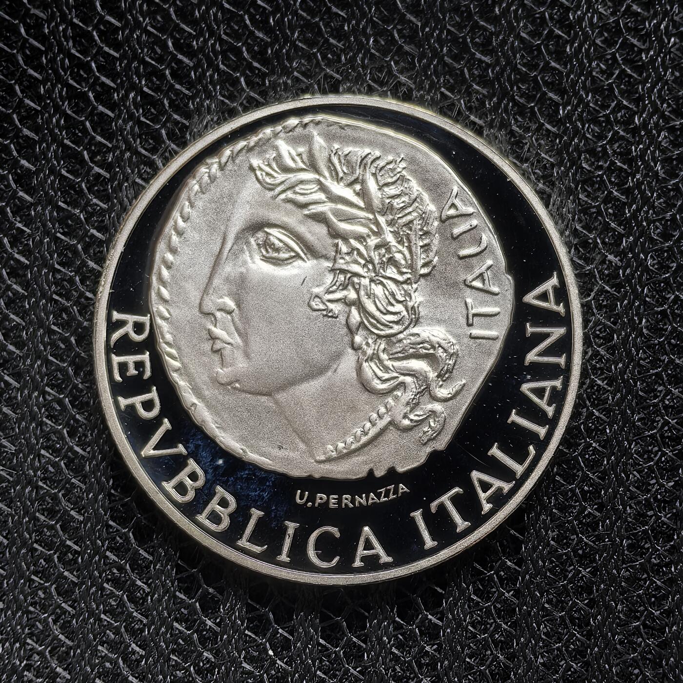 道一币馆币章第一百六十二场 原盒证 意大利1999年罗马国家博物馆成立百年2000里拉精制银币 6700