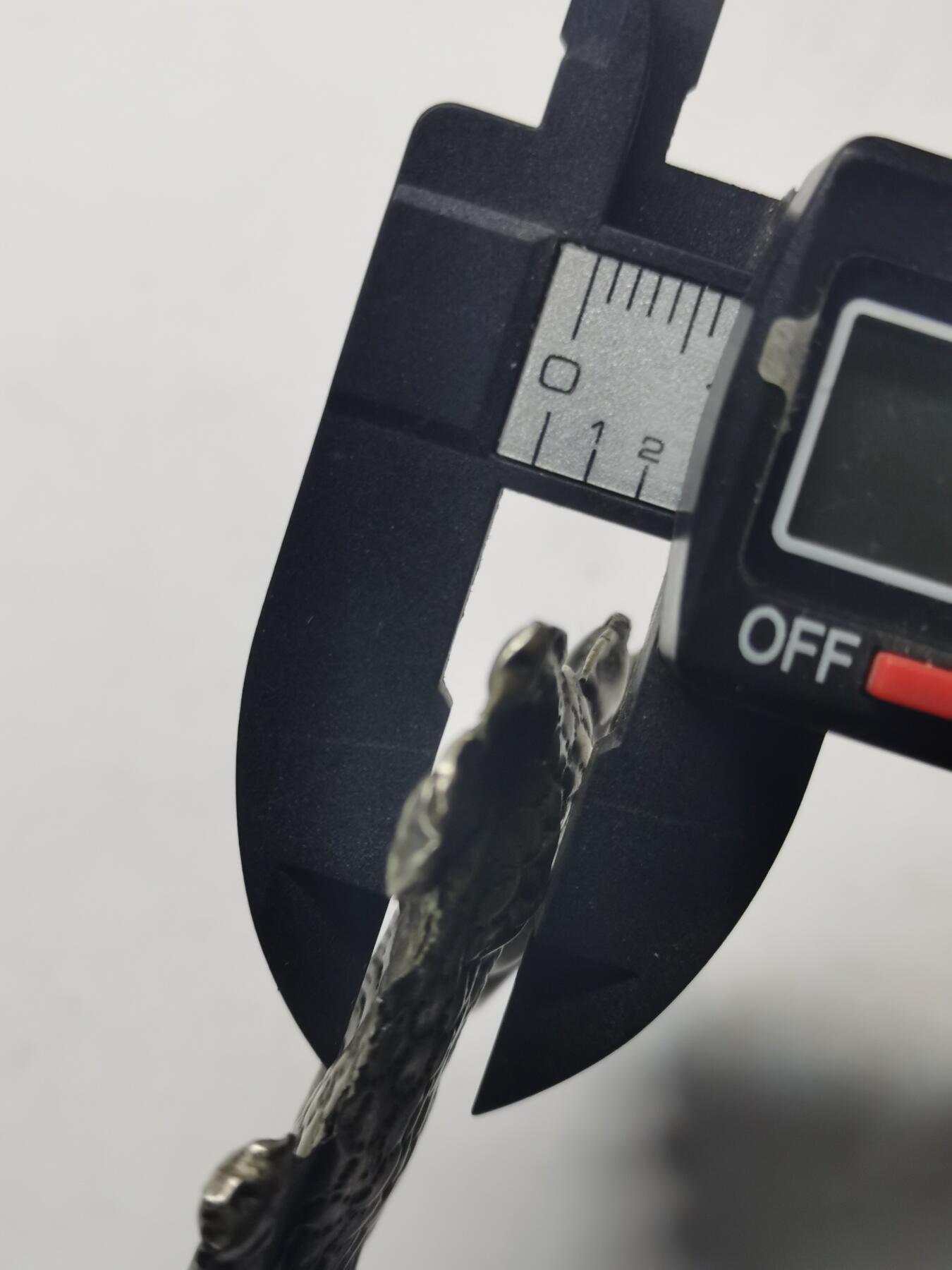 杂件专场90期 清代老银麒麟，双面工