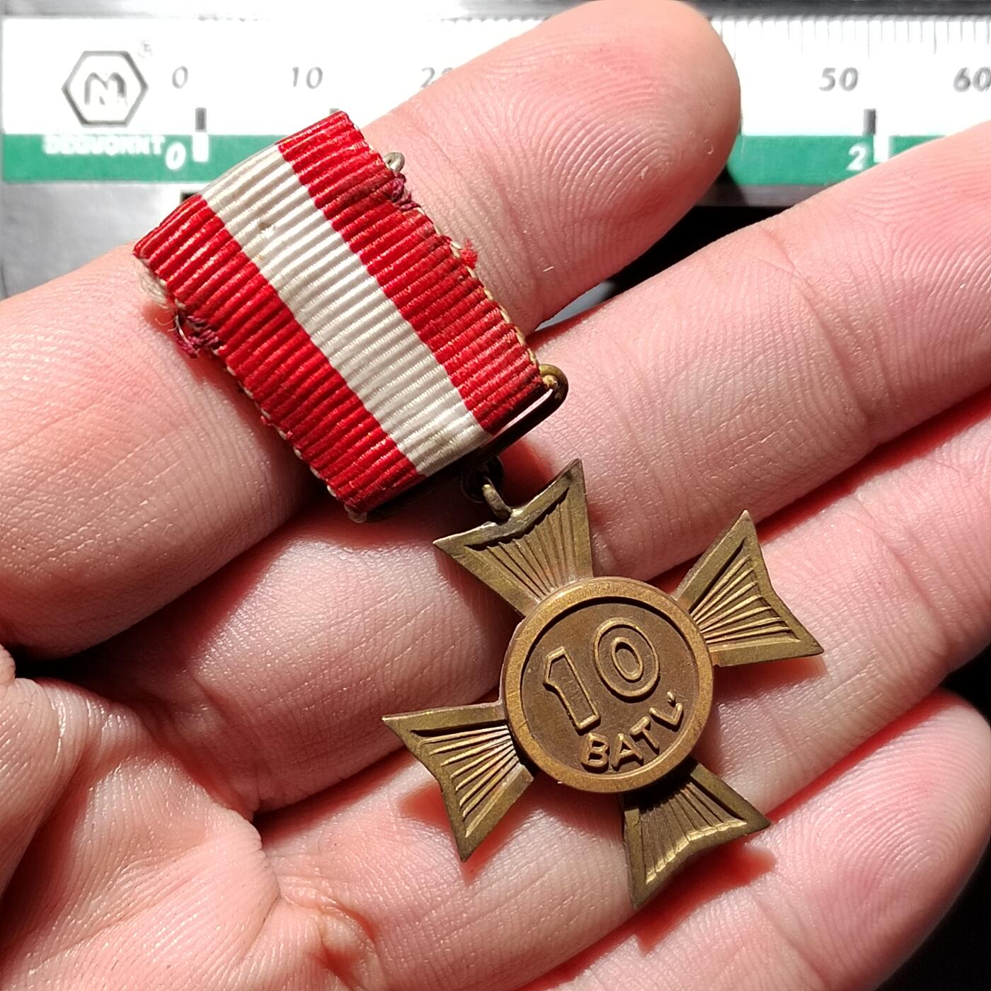 PCAI钱币  26-679  纸币证章小专场 小型章