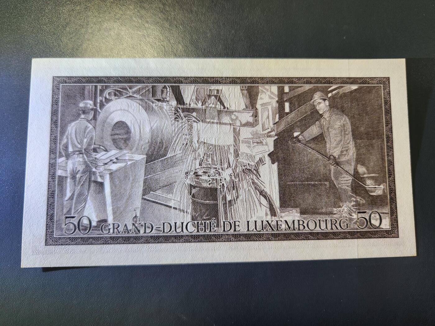 12月27号晚上8点 外国纸币自动截拍第77场 卢森堡50新品