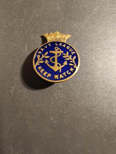 老王徽章第172期 - 美国海军联盟”保持警戒”证章     铜质珐琅   二战时期横针版     珠宝商制造 