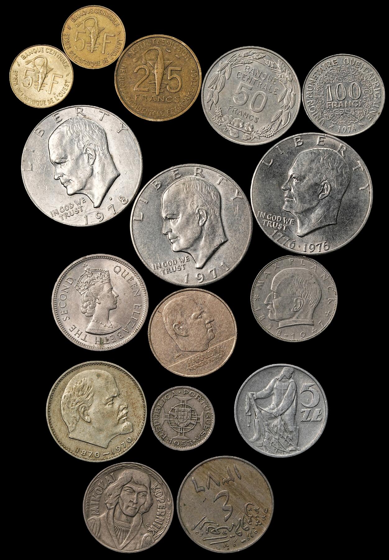 修遠堂世界钱币第九十九期 世界钱币第一组