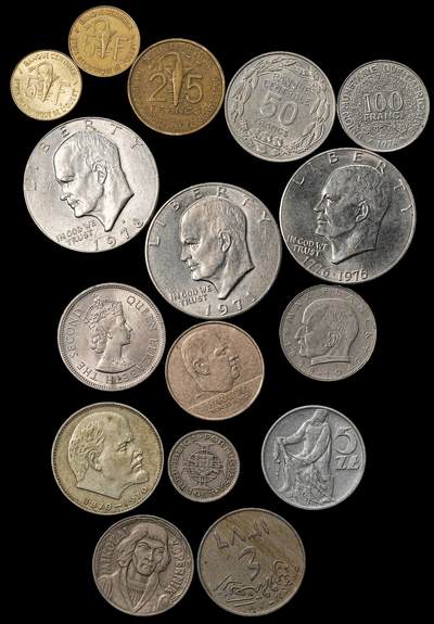 修遠堂世界钱币第九十九期 - 世界钱币第一组