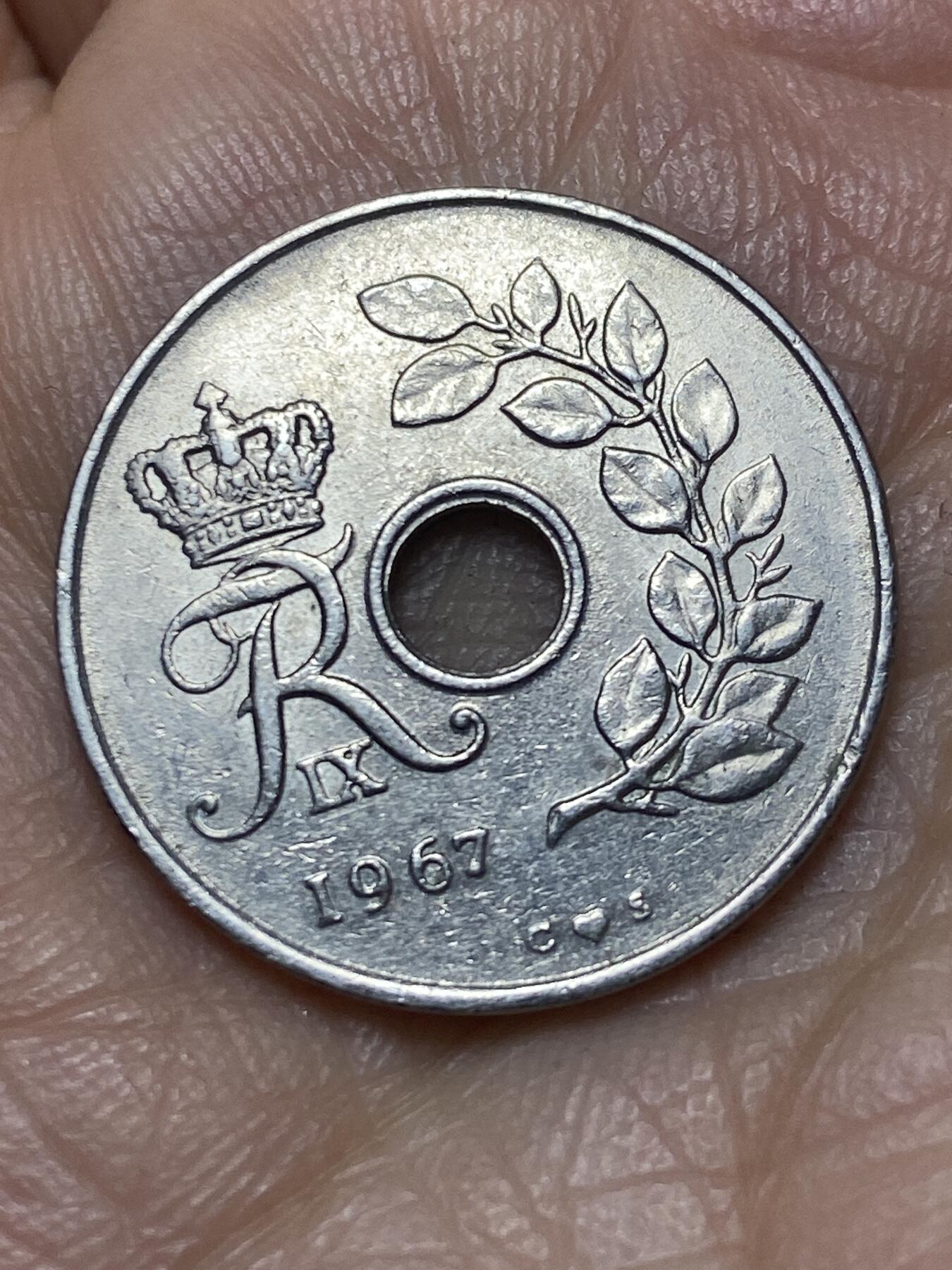 2025年第一百四十场(总第一百六十六场）外国好品散币场(免佣金) 丹麦🇩🇰1967年25欧尔(弗雷德里克九世第四版，C; S版)