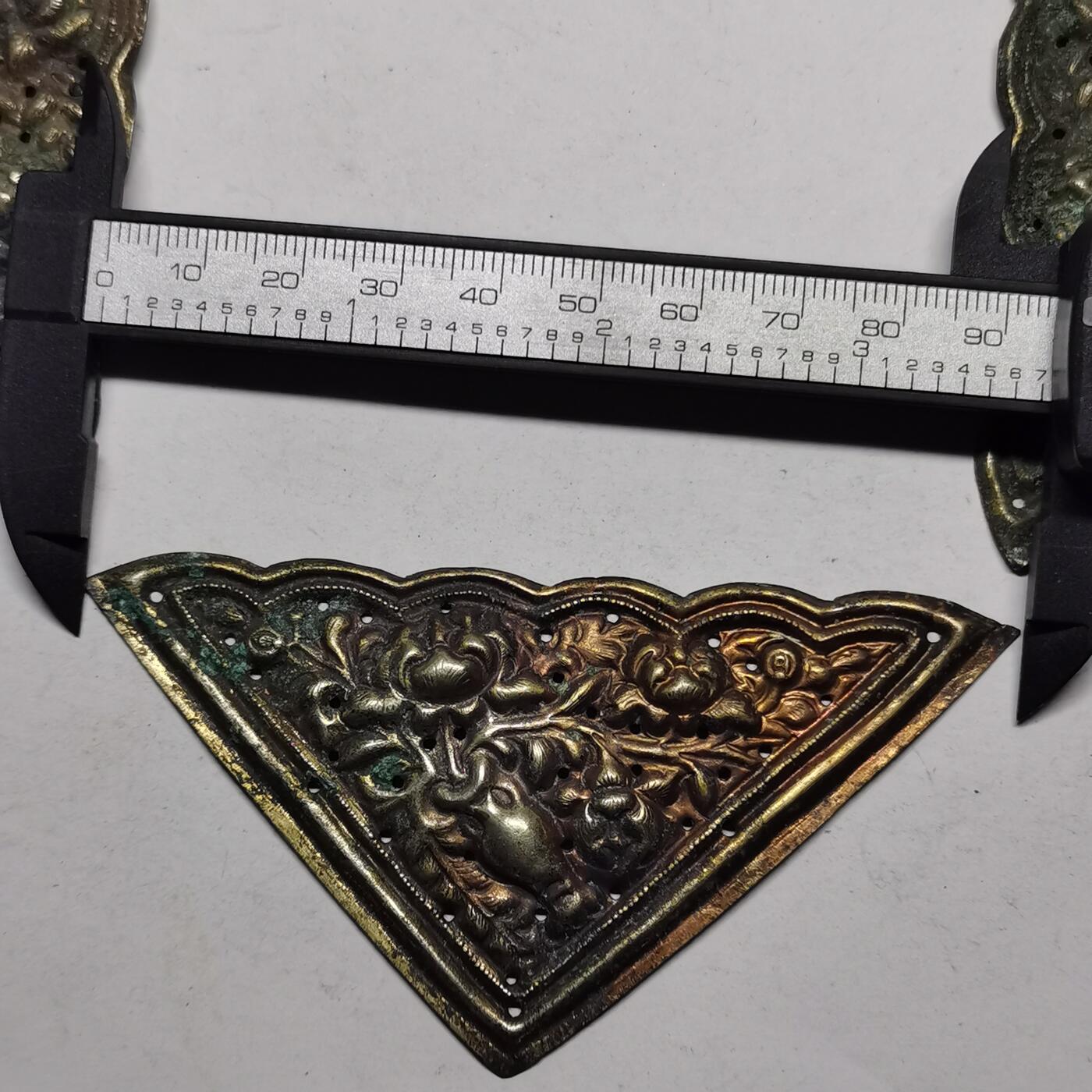 杂件专场90期 清代老银鎏金花纹边角花