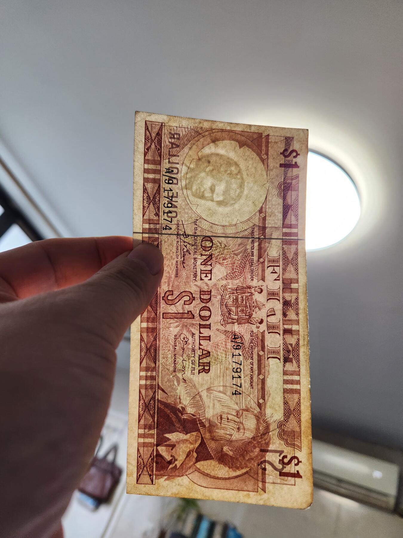 12月27号晚上8点 外国纸币自动截拍第77场